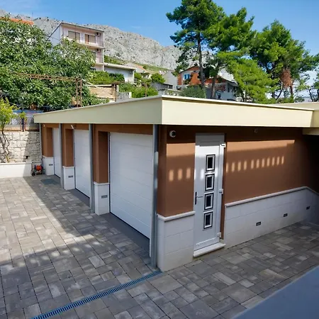 Dalmacija فندق مبيت وإفطار