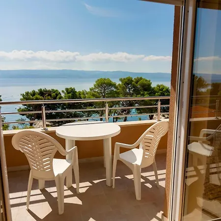 Dalmacija أوميس