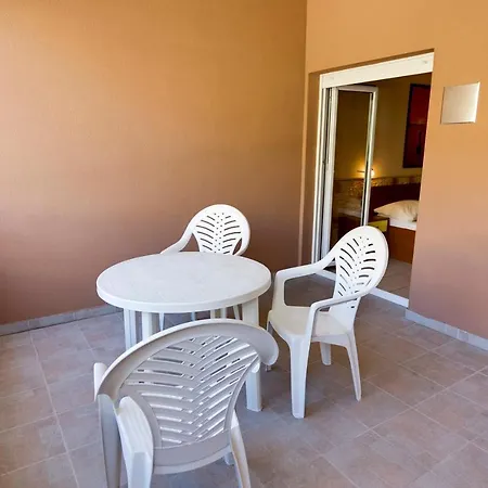 住宿加早餐酒店 Dalmacija 奥米什