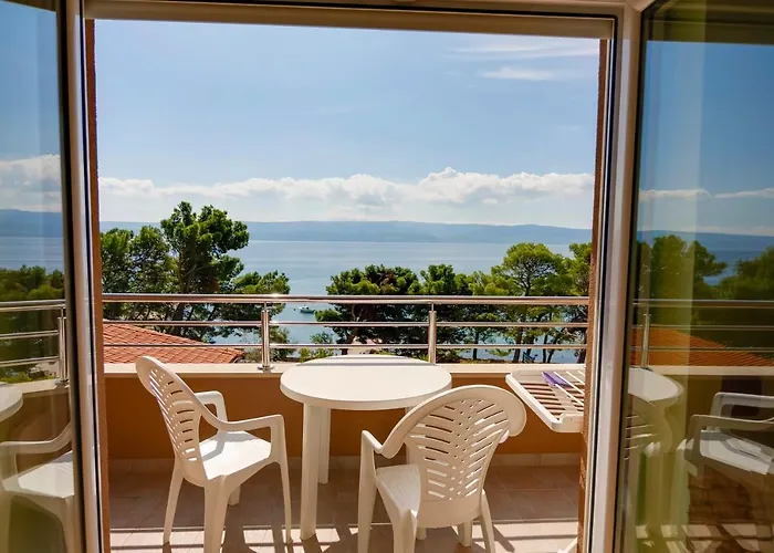 住宿加早餐酒店 Dalmacija